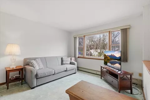 Living - 7 Brookview Ct, Westerly, RI 02891 photo 1 of 2