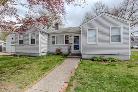 80 Russe St, Cranston, RI 02910