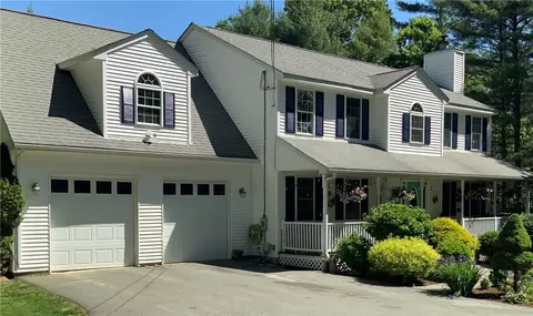 299 Robin Hollow Rd, West Greenwich, RI 02817