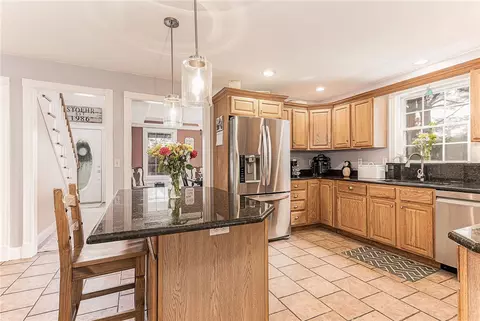 Kitchen - 4 Laurel Ave, Westerly, RI 02891 photo 4 of 6