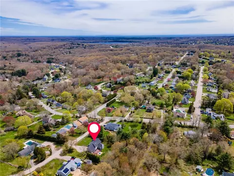 View/Area - 4 Laurel Ave, Westerly, RI 02891 photo 9 of 10