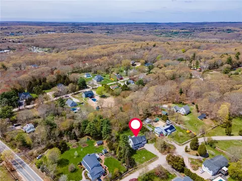 View/Area - 4 Laurel Ave, Westerly, RI 02891 photo 5 of 10