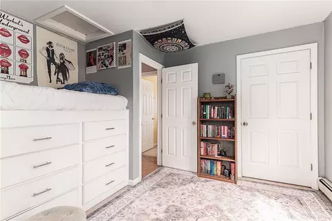 Bedroom - 4 Laurel Ave, Westerly, RI 02891 photo 4 of 9