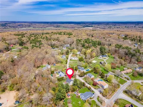 View/Area - 4 Laurel Ave, Westerly, RI 02891 photo 7 of 10