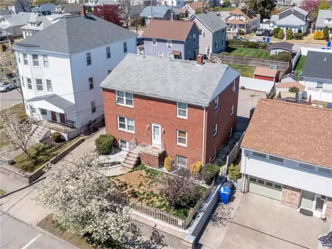 584 Armistice Blvd, Pawtucket, RI 02861