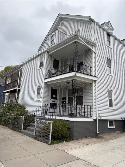 124 Butler Ave, Central Falls, RI 02863