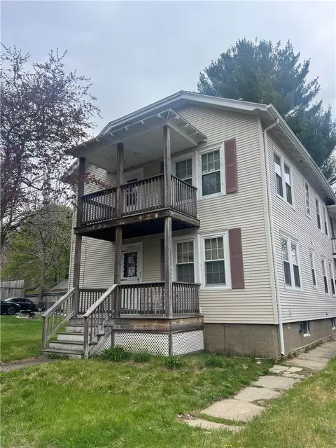 269 6th Ave, Woonsocket, RI 02895