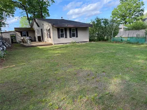 193 Shady Valley Rd, Coventry, RI 02816