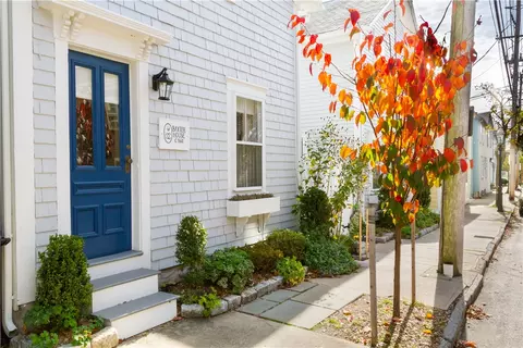 19 Third Street St, Newport, RI 02840