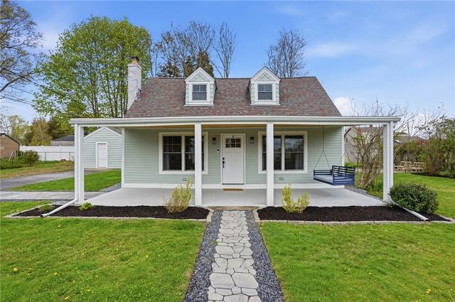 8 Emery Rd, Warren, RI 02885