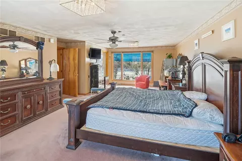 Bedroom - 585 Meadow View Ave, Warwick, RI 02889 photo 3 of 3