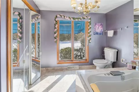 Bath - 585 Meadow View Ave, Warwick, RI 02889 photo 3 of 3