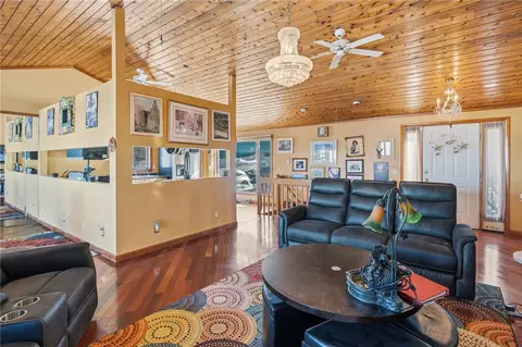 Living - 585 Meadow View Ave, Warwick, RI 02889 photo 1 of 6
