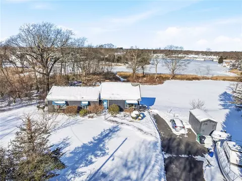 View/Area - 585 Meadow View Ave, Warwick, RI 02889 photo 1 of 5