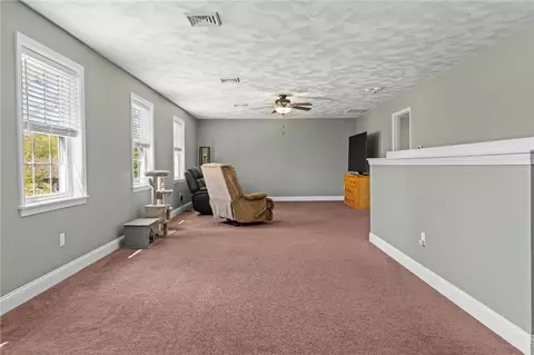 Living - 799 Chestnut Hill Rd, Glocester, RI 02814 photo 4 of 5