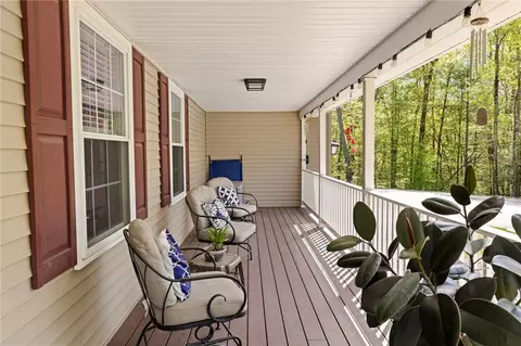 Exterior - 799 Chestnut Hill Rd, Glocester, RI 02814 photo 5 of 9