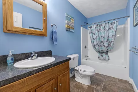 Bath - 799 Chestnut Hill Rd, Glocester, RI 02814 photo 1 of 4