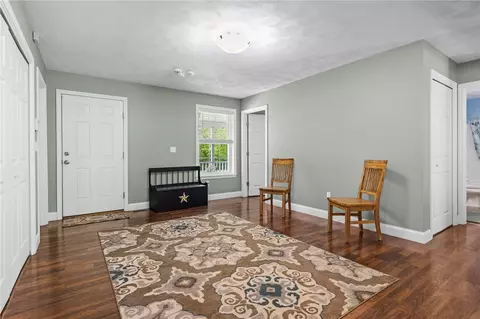 Entry Way - 799 Chestnut Hill Rd, Glocester, RI 02814 photo 2 of 5