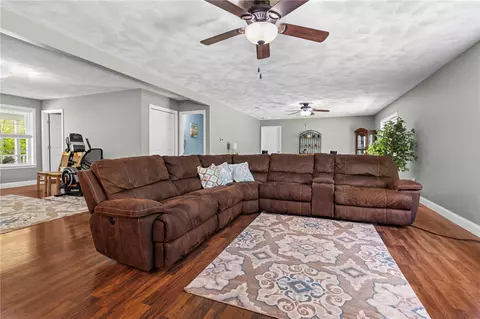 Living - 799 Chestnut Hill Rd, Glocester, RI 02814 photo 1 of 5