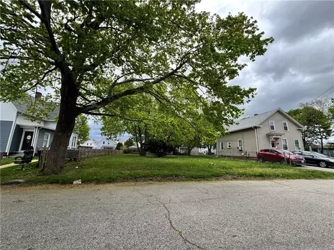 0 Cottage St, Warwick, RI 02886