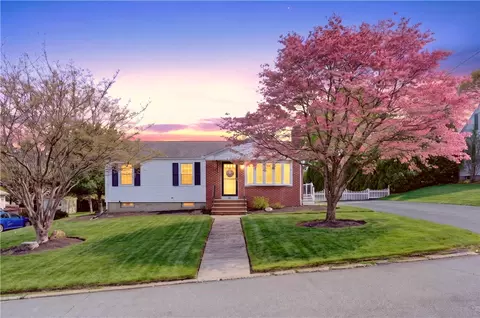 64 Westfield Dr, Cranston, RI 02920