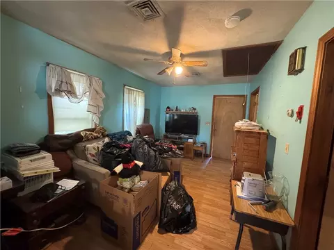 Living - 68 Uncas St, Warwick, RI 02889 photo 2 of 2