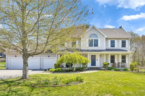 317 Windmill Dr, South Kingstown, RI 02879