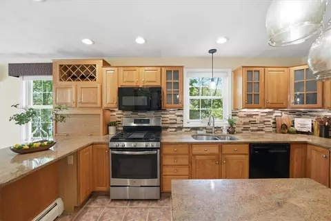 Kitchen - 66 W Shore Dr, Exeter, RI 02822 photo 3 of 4