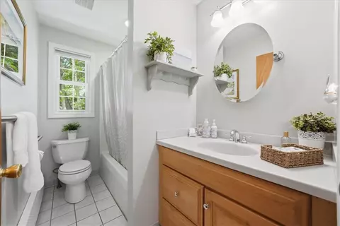 Bath - 66 W Shore Dr, Exeter, RI 02822 photo 1 of 2