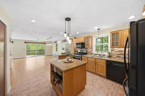 Kitchen - 66 W Shore Dr, Exeter, RI 02822 photo 1 of 4