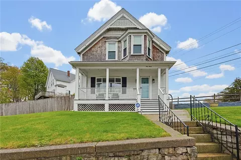 640 Main St, Woonsocket, RI 02895