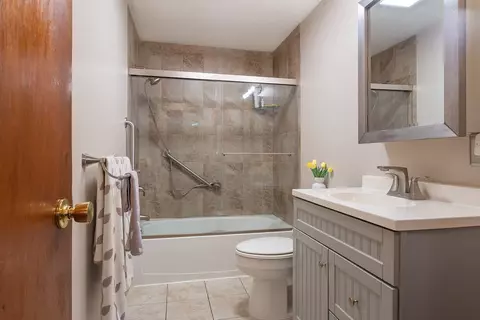 Bath - 91 Priscilla Rd, Woonsocket, RI 02895 photo 1 of 1