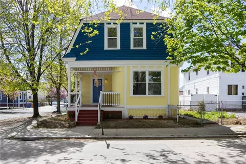 79 Priscilla Ave, Providence, RI 02909