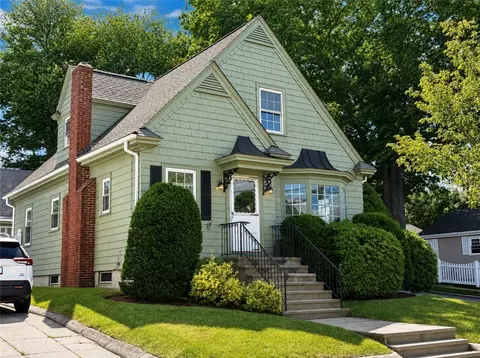 269 Nelson St, Providence, RI 02908