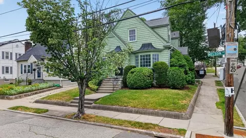 269 Nelson St, Providence, RI 02908
