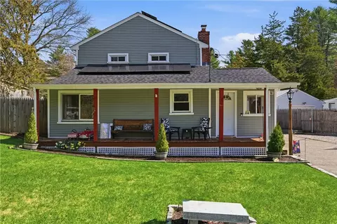 48 Overlea Rd, North Smithfield, RI 02896