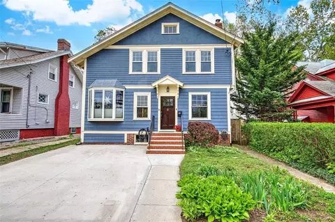 21 Mount Hope Ave, Providence, RI 02906