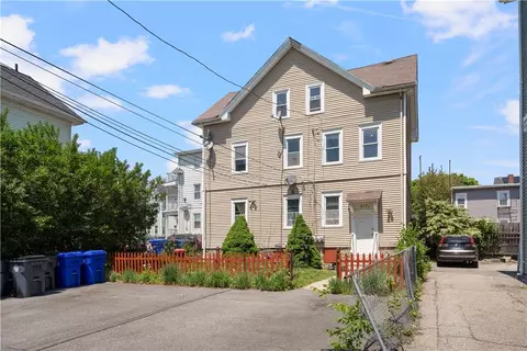 217 Amherst St, Providence, RI 02909