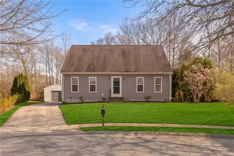 4 Sandy Bottom Shores Dr, South Kingstown, RI 02879