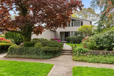 57 Hazard Ave, Providence, RI 02906