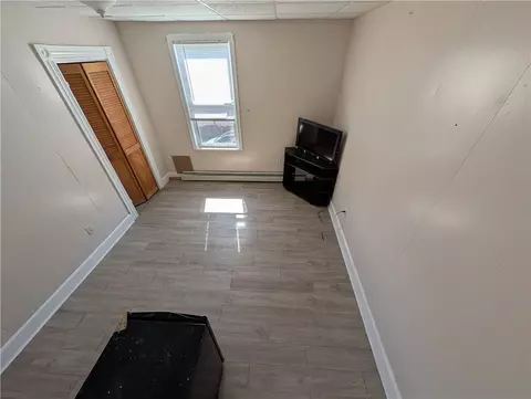 Living - 420 Orms St, Providence, RI 02908 photo 2 of 3