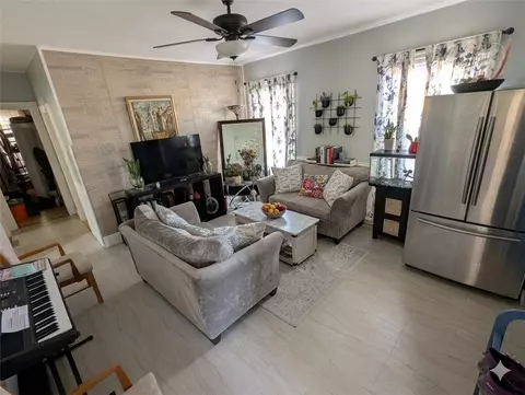 Living - 420 Orms St, Providence, RI 02908 photo 1 of 3