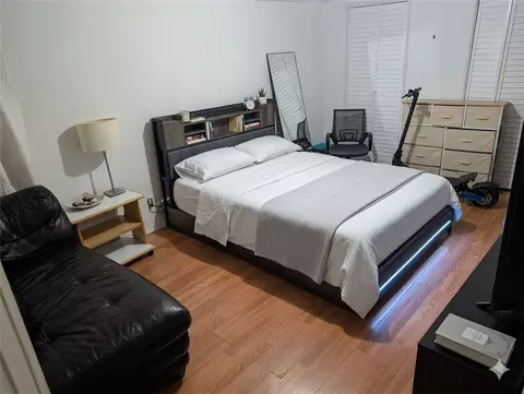 Bedroom - 420 Orms St, Providence, RI 02908 photo 3 of 5
