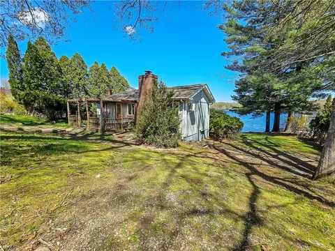 364 Camp Dixie Rd, Pascoag, RI 02859