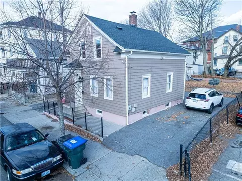 41 Monticello St, Providence, RI 02904