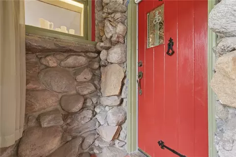Entry Way - 10 Hamilton Hl, Glocester, RI 02829 photo 1 of 3