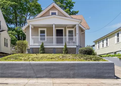 98 James St, East Providence, RI 02914
