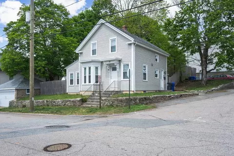 18 Metcalf Ave, North Providence, RI 02911