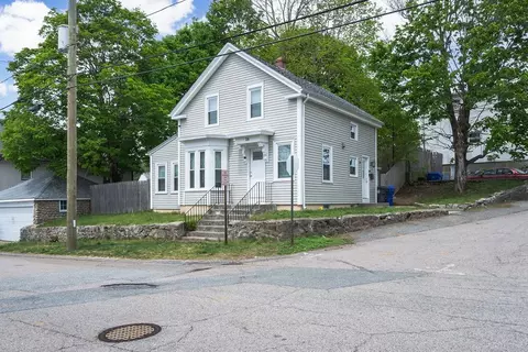 18 Metcalf Ave, North Providence, RI 02911
