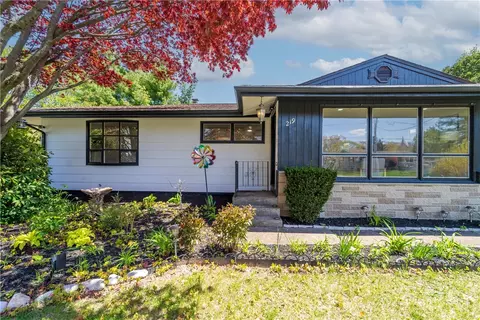219 Dawn Blvd, Woonsocket, RI 02895